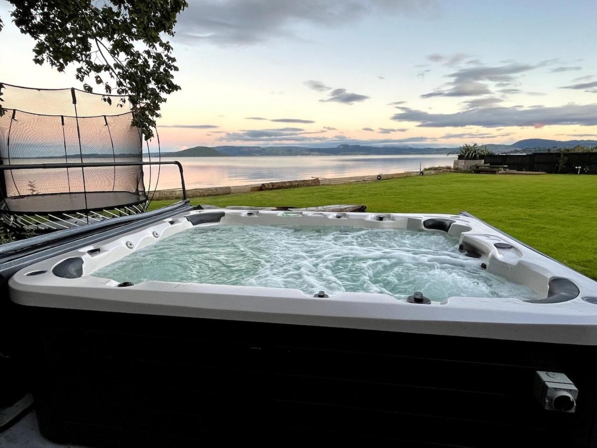 Cozy Lakeside Oasis Rotorua Exterior foto